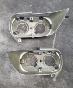 1966 Ford Thunderbird headlight buckets (2)