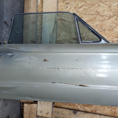 1966 Ford Thunderbird passenger side door