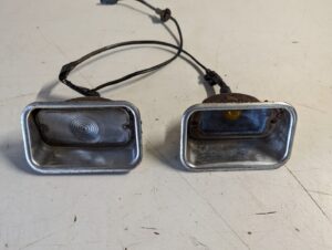 1964-1965 Thunderbird parking light assembly (pair)
