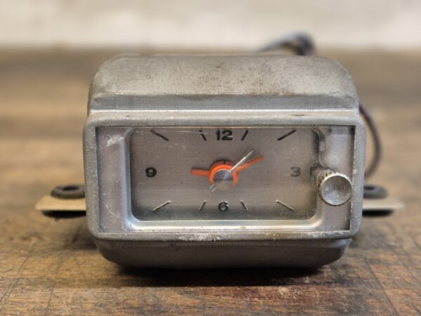 1964-1966 Ford Thunderbird clock