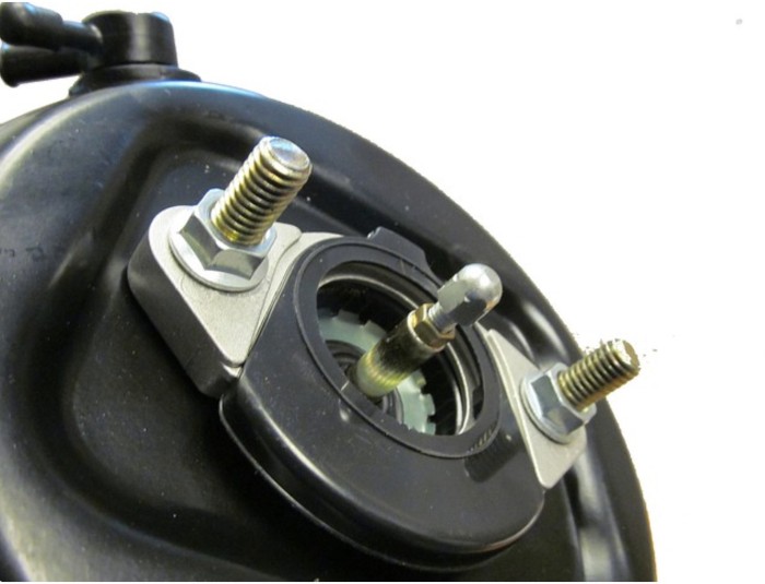 1961-1964 Ford Thunderbird power brake booster - Image 2
